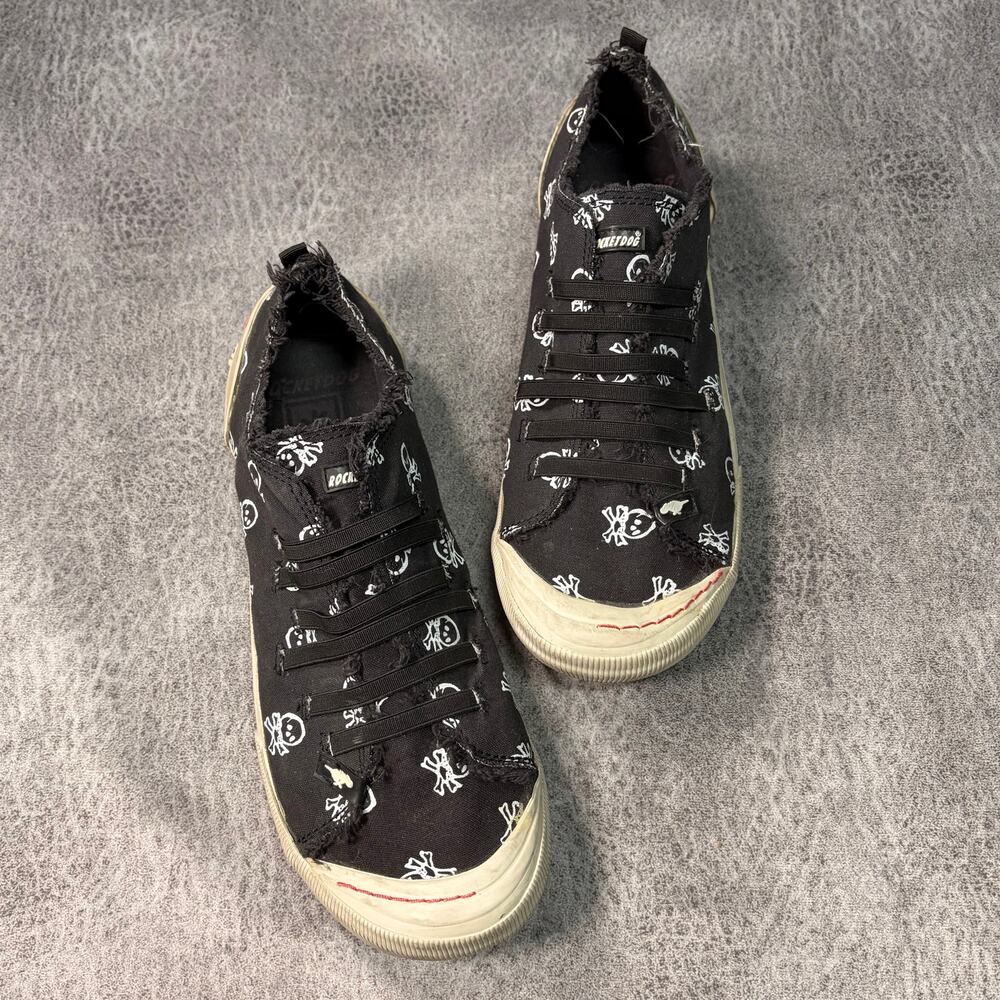 Rocket Dog Black Skull Low Top Sneakers